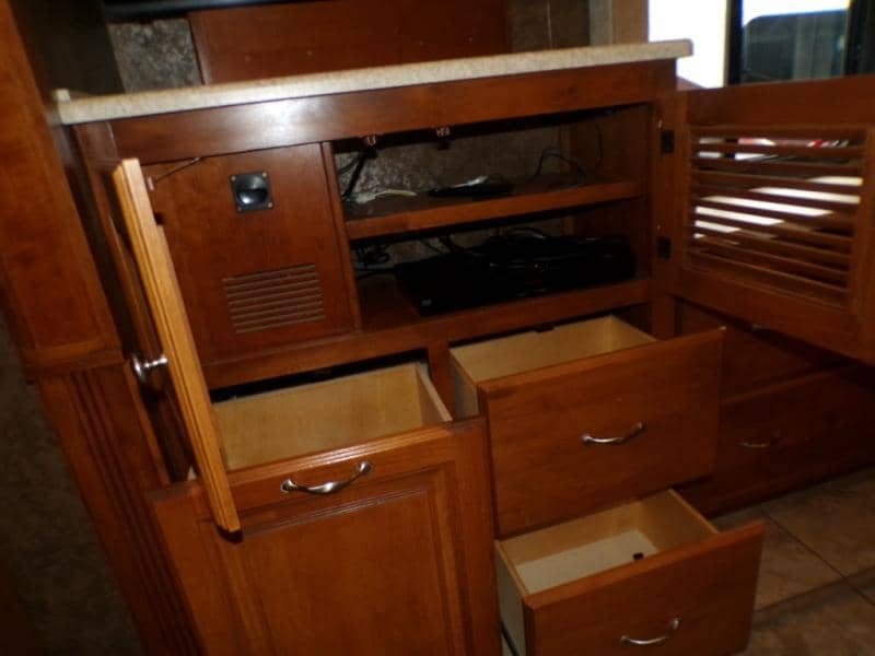 2014 Tiffin 2014 Tiffin Allegro Red - thumbnail 56