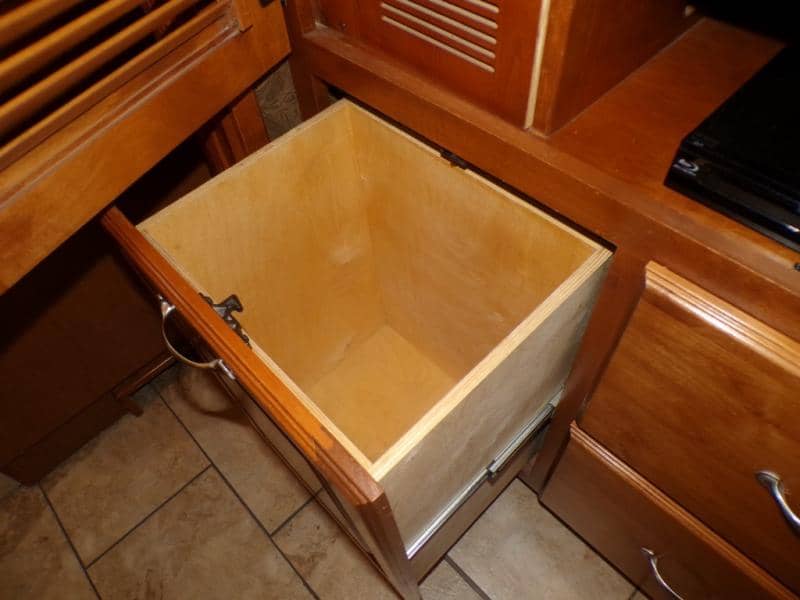 2014 Tiffin 2014 Tiffin Allegro Red - thumbnail 57