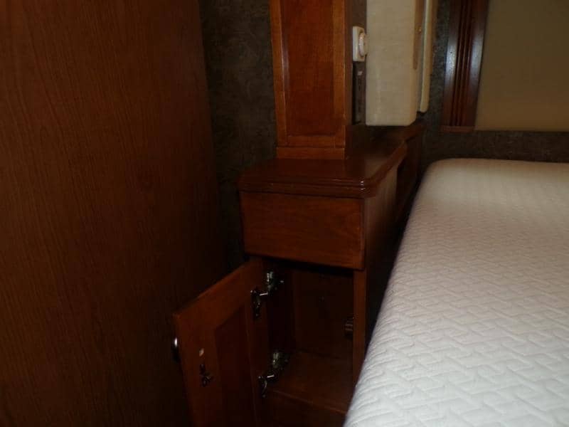 2014 Tiffin 2014 Tiffin Allegro Red - thumbnail 60