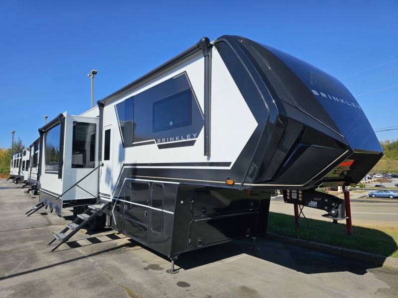2025 Brinkley RV 2025 Brinkley RV Model G - thumbnail 1