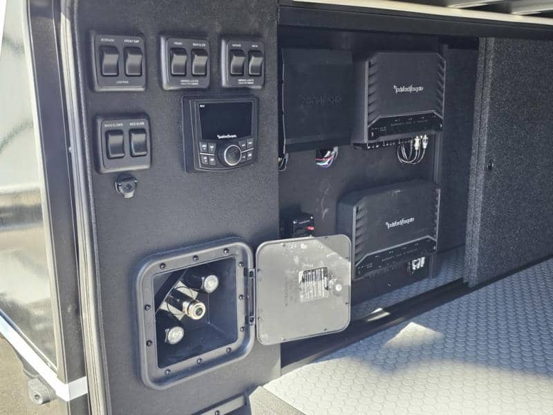 2025 Brinkley RV 2025 Brinkley RV Model G - thumbnail 11