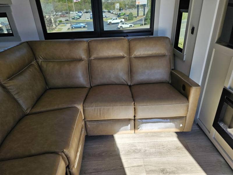 2025 Brinkley RV 2025 Brinkley RV Model G - thumbnail 19