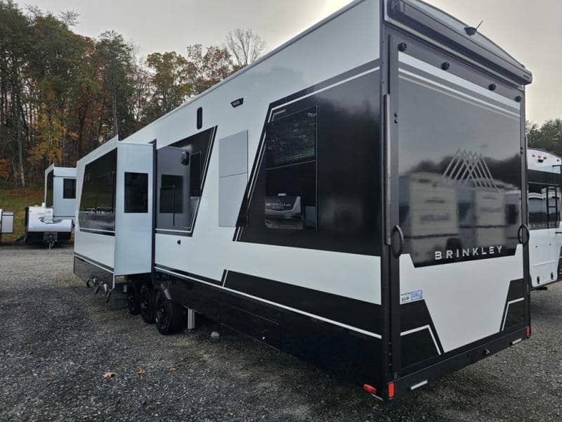 2026 Brinkley RV 2026 Brinkley RV Model G - thumbnail 6