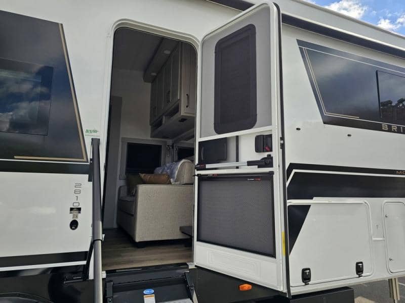 2026 Brinkley RV 2026 Brinkley RV Model Z - thumbnail 17