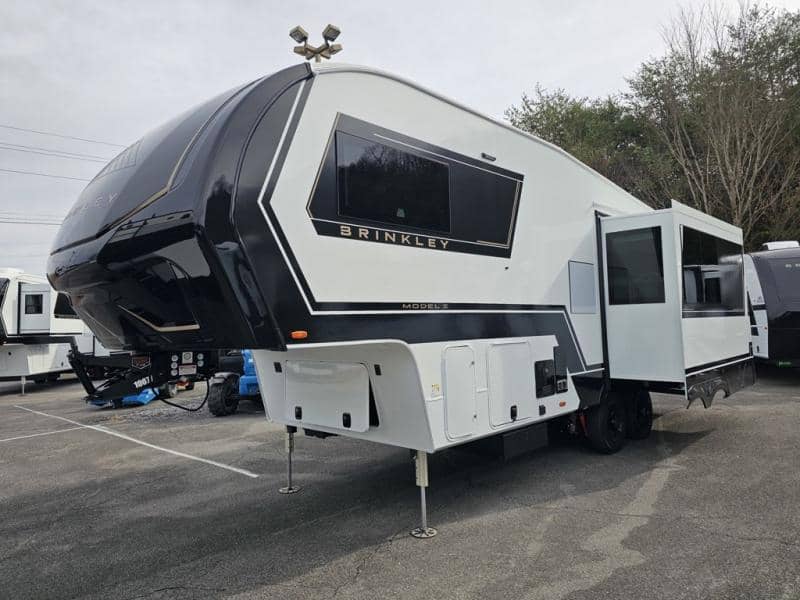 2026 Brinkley RV 2026 Brinkley RV Model Z - thumbnail 4