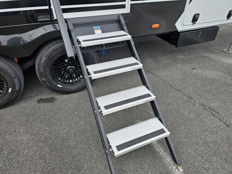 2026 Brinkley RV 2026 Brinkley RV Model Z - thumbnail 15