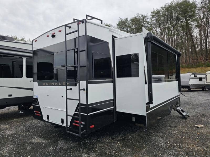2026 Brinkley RV 2026 Brinkley RV Model Z - thumbnail 8