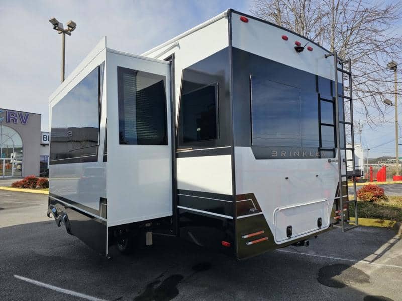 2026 Brinkley RV 2026 Brinkley RV Model Z - thumbnail 6