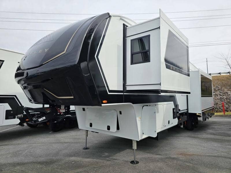 2026 Brinkley RV 2026 Brinkley RV Model Z - thumbnail 5
