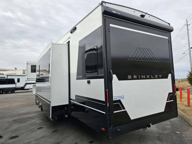 2026 Brinkley RV 2026 Brinkley RV Model Z - thumbnail 6
