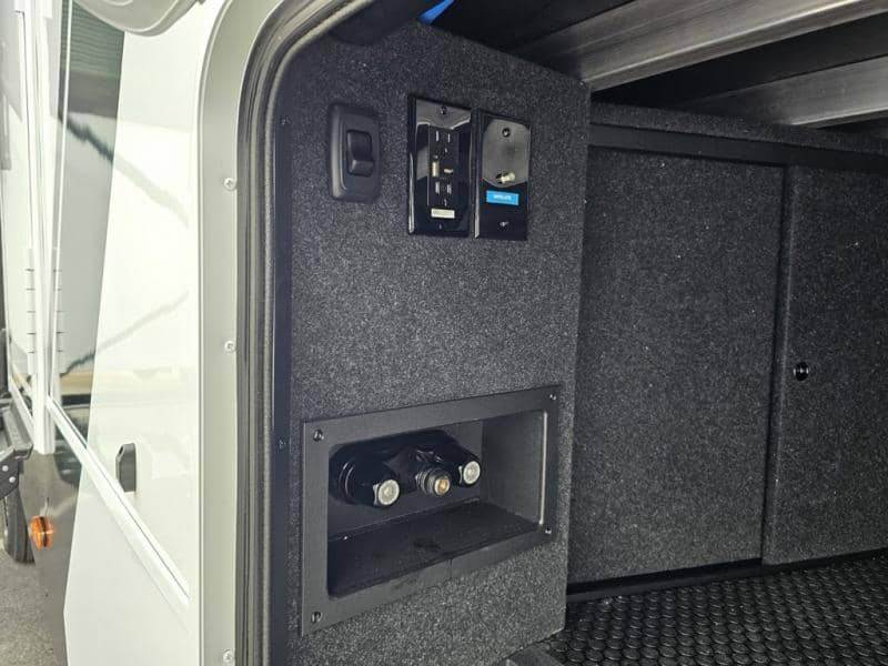 2026 Brinkley RV 2026 Brinkley RV Model Z - thumbnail 10