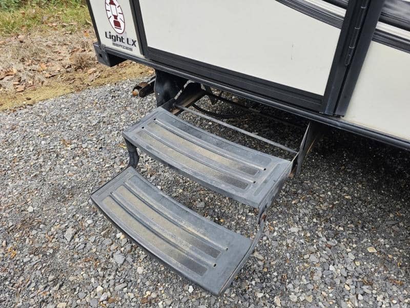 2019 Coleman 2019 Coleman  Light LX - thumbnail 10