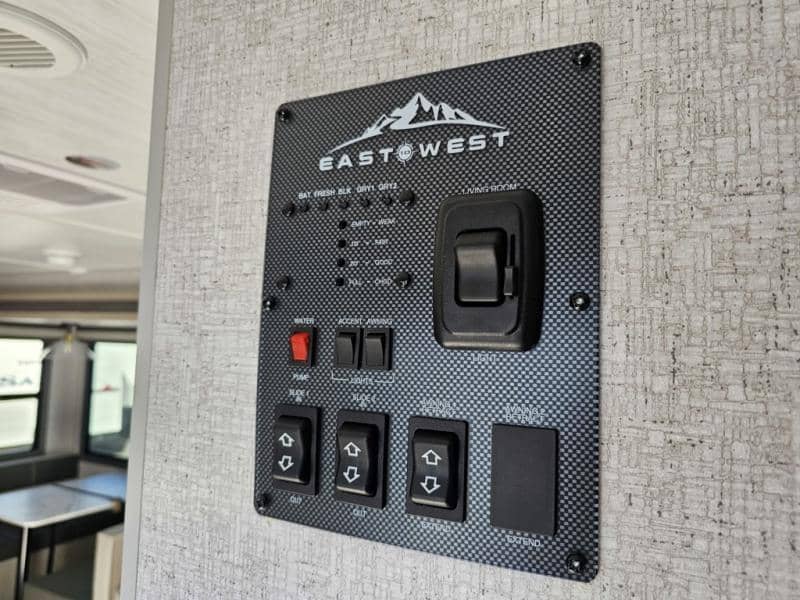 2026 East to West 2026 East to West Alta - thumbnail 40