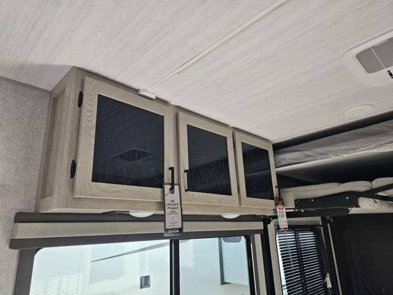 2026 East to West 2026 East to West Alta Toy Hauler - thumbnail 14