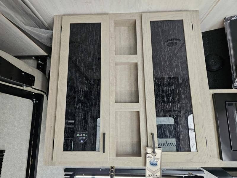 2026 East to West 2026 East to West Alta Toy Hauler - thumbnail 18