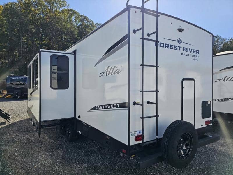 2026 East to West 2026 East to West Alta - thumbnail 5