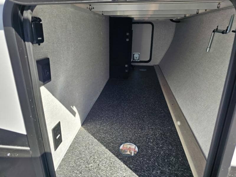 2026 East to West 2026 East to West Alta - thumbnail 9