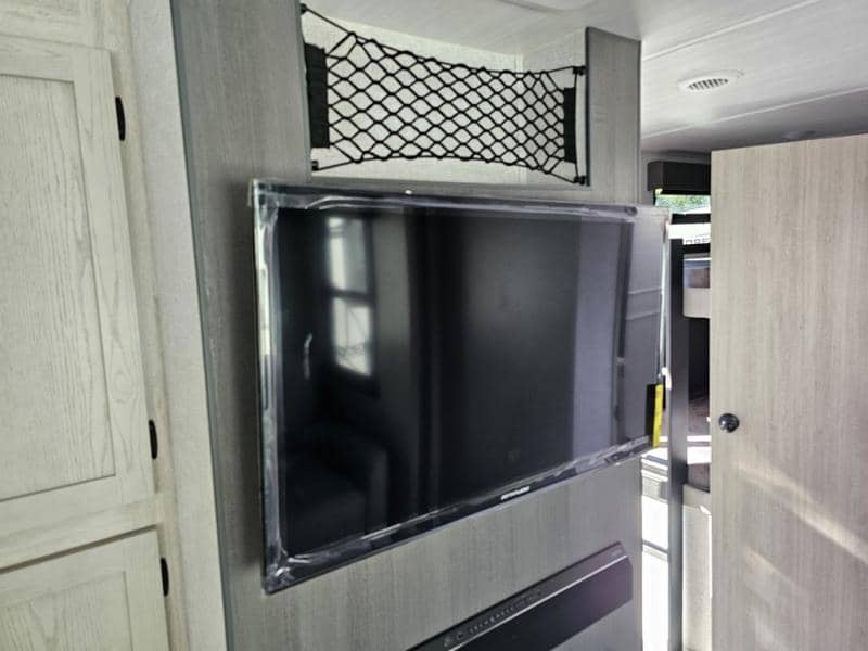 2026 East to West 2026 East to West Alta - thumbnail 17