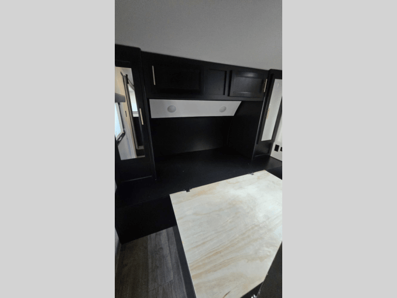 2022 Forest River 2022 Forest River Cherokee Grey Wolf - thumbnail 16