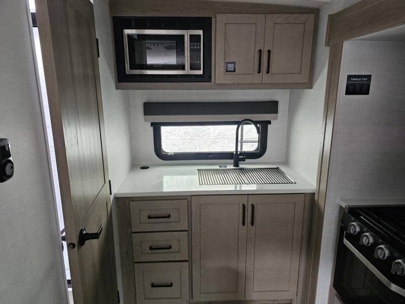 2026 Forest River 2026 Forest River Flagstaff Micro Lite - thumbnail 14