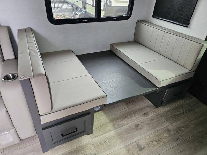 2026 Forest River 2026 Forest River Flagstaff Super Lite - thumbnail 10