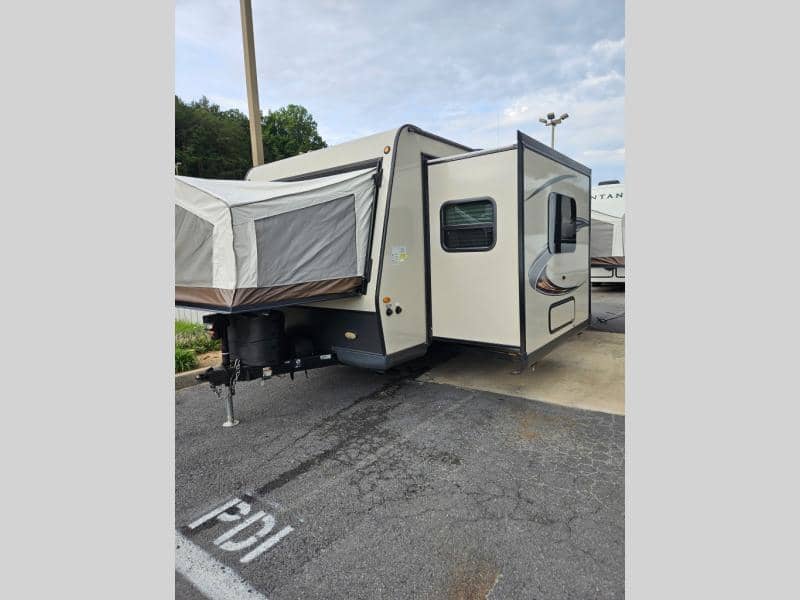 2020 Forest River 2020 Forest River Rockwood - thumbnail 4