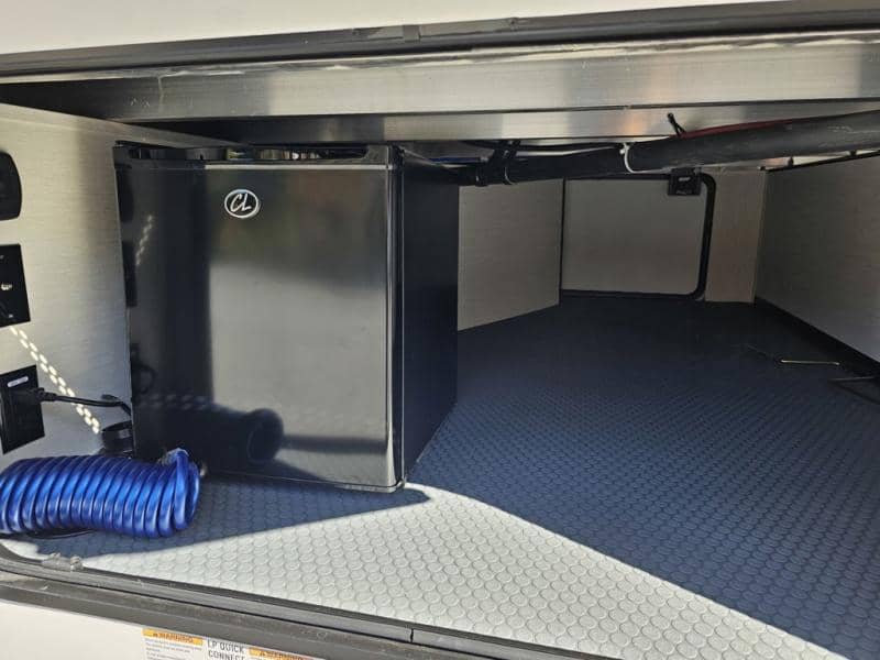 2026 Forest River 2026 Forest River Sabre - thumbnail 11