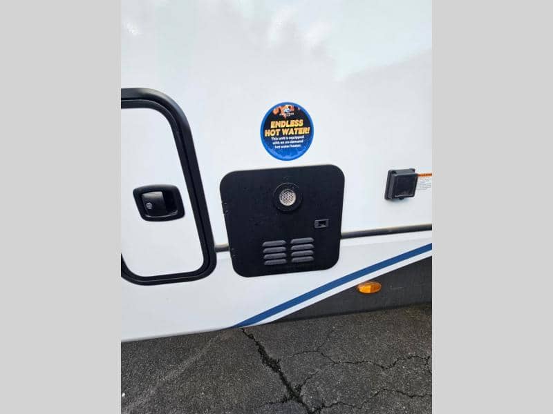 2024 Keystone RV 2024 Keystone RV Arcadia Super Lite - thumbnail 8