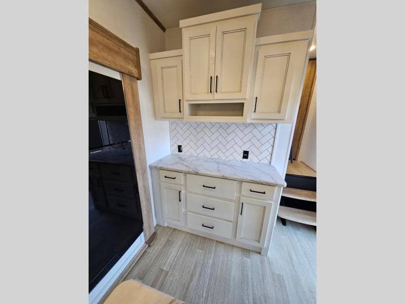 2024 Keystone RV 2024 Keystone RV Arcadia Super Lite - thumbnail 19