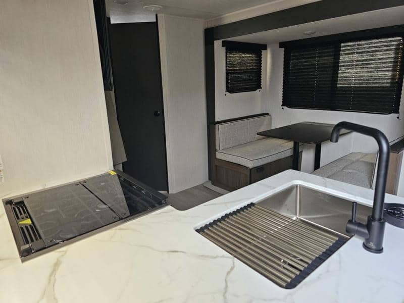 2026 Prime Time RV 2026 Prime Time RV Avenger - thumbnail 11