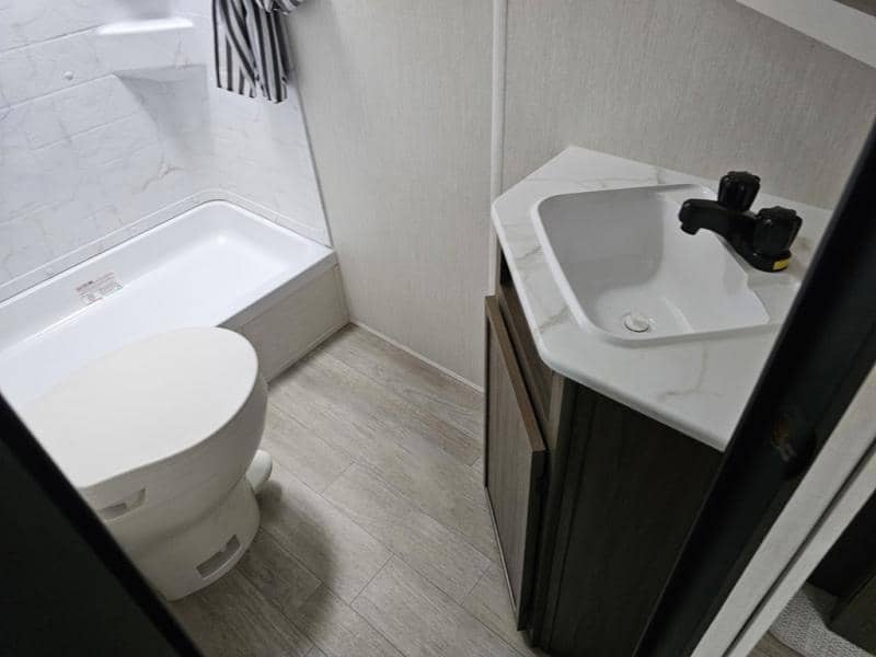 2026 Prime Time RV 2026 Prime Time RV Avenger - thumbnail 18