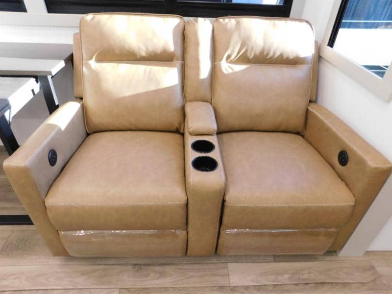 2025 Brinkley RV 2025 Brinkley RV Model G - thumbnail 9