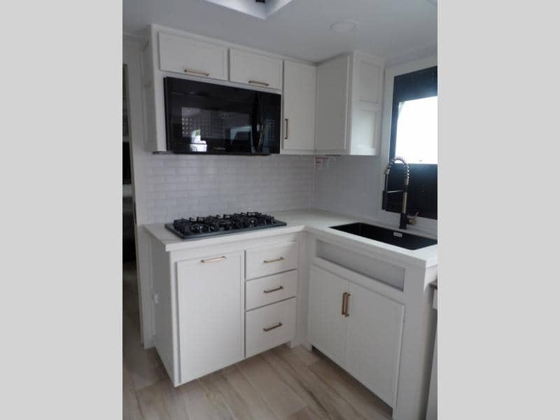 2026 Brinkley RV 2026 Brinkley RV Model IX - thumbnail 12