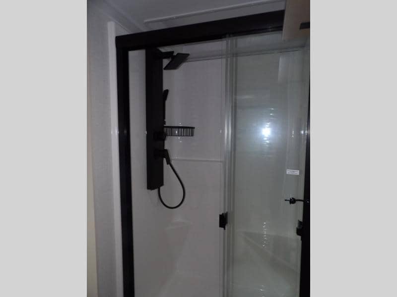 2026 Brinkley RV 2026 Brinkley RV Model IX - thumbnail 18