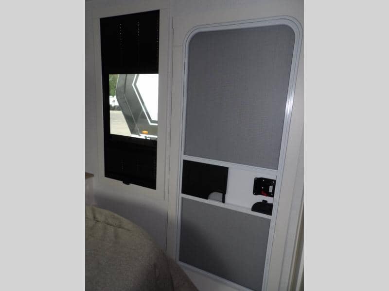 2026 Brinkley RV 2026 Brinkley RV Model IX - thumbnail 22