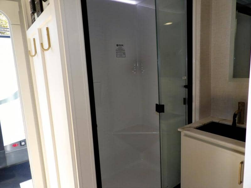 2026 Brinkley RV 2026 Brinkley RV Model IX - thumbnail 11