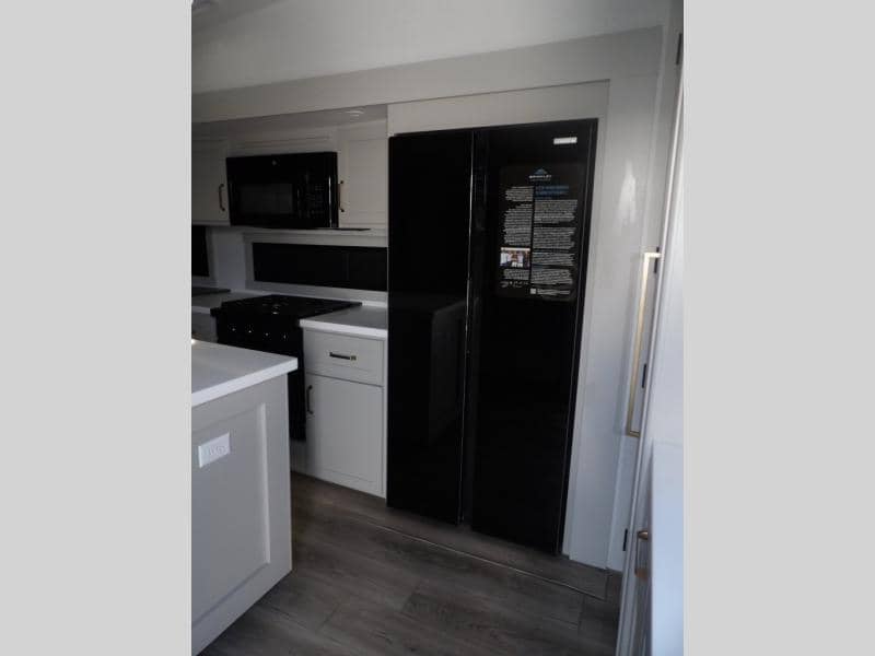 2026 Brinkley RV 2026 Brinkley RV Model Z - thumbnail 9