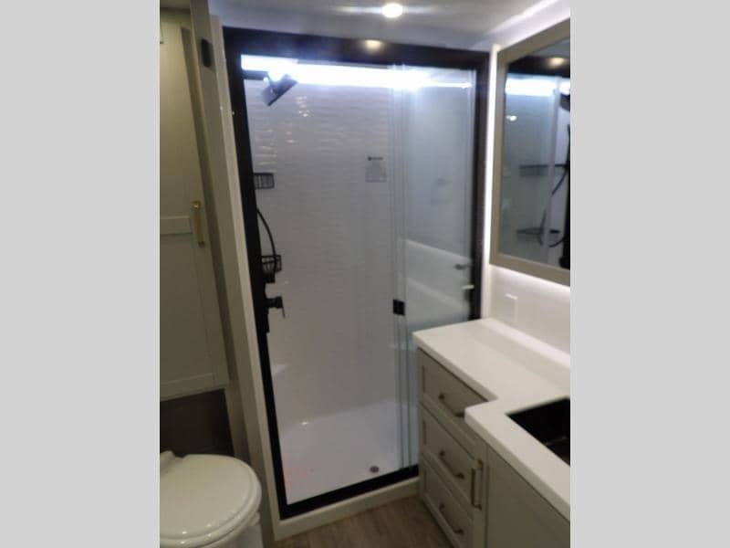 2026 Brinkley RV 2026 Brinkley RV Model Z - thumbnail 10