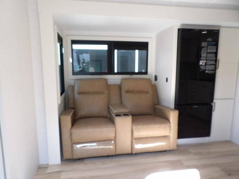 2026 Brinkley RV 2026 Brinkley RV Model Z - thumbnail 6