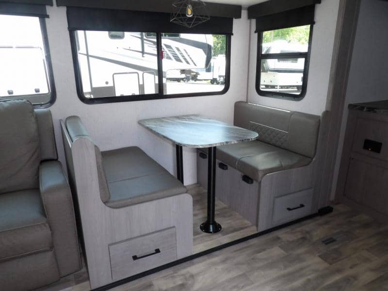 2023 Dutchmen 2023 Dutchmen Kodiak Ultimate - thumbnail 12