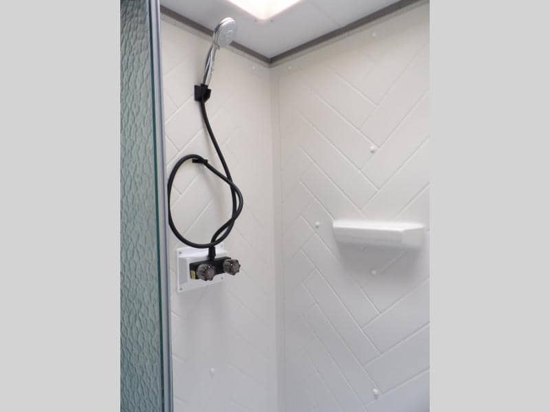 2023 Dutchmen 2023 Dutchmen Kodiak Ultimate - thumbnail 25