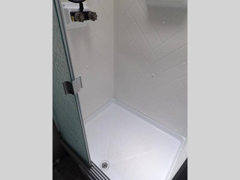 2023 Dutchmen 2023 Dutchmen Kodiak Ultimate - thumbnail 26