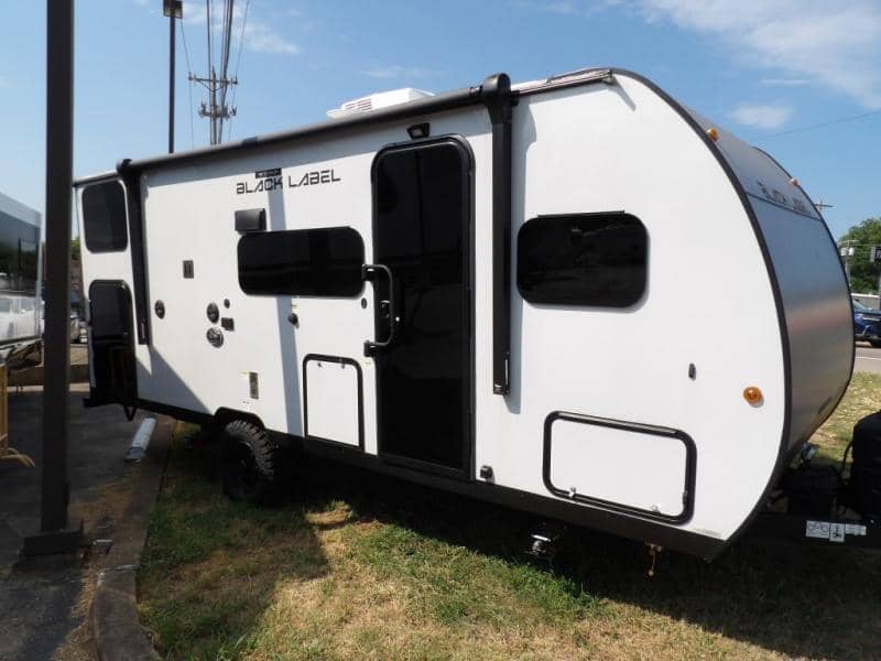 2024 Forest River 2024 Forest River Cherokee Wolf Pup Black Label - thumbnail 4