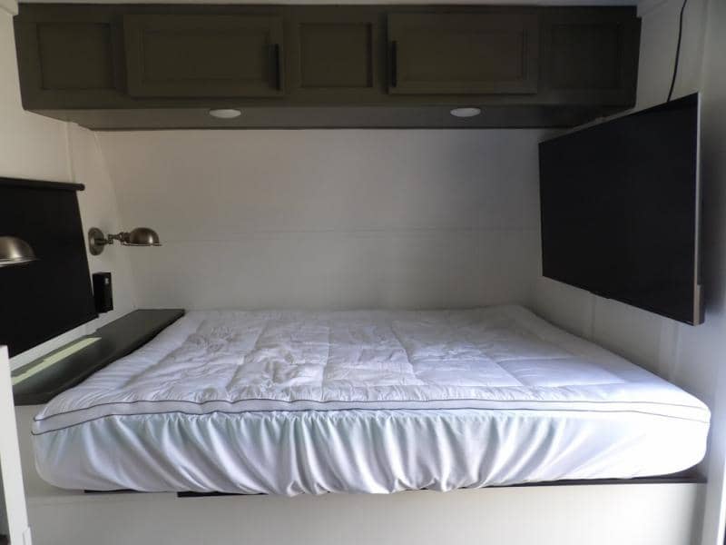 2024 Forest River 2024 Forest River Cherokee Wolf Pup Black Label - thumbnail 11