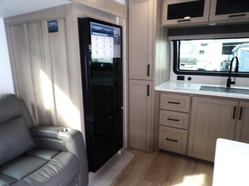 2026 Forest River 2026 Forest River Flagstaff Micro Lite - thumbnail 6