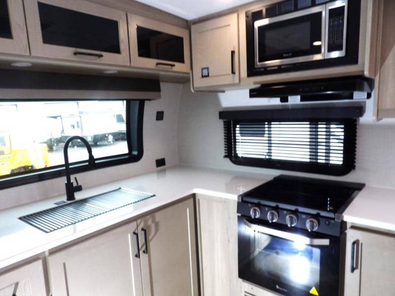 2026 Forest River 2026 Forest River Flagstaff Micro Lite - thumbnail 7