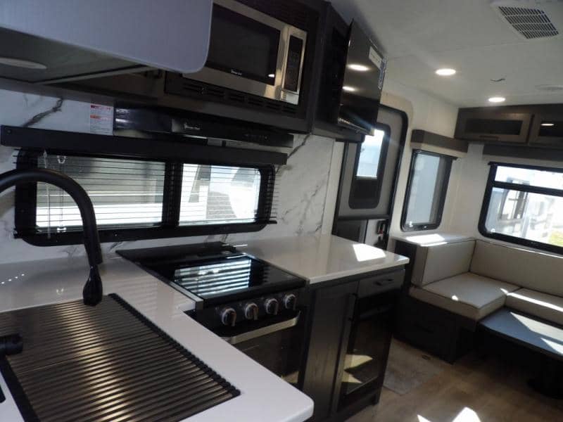 2026 Forest River 2026 Forest River Flagstaff Super Lite - thumbnail 17