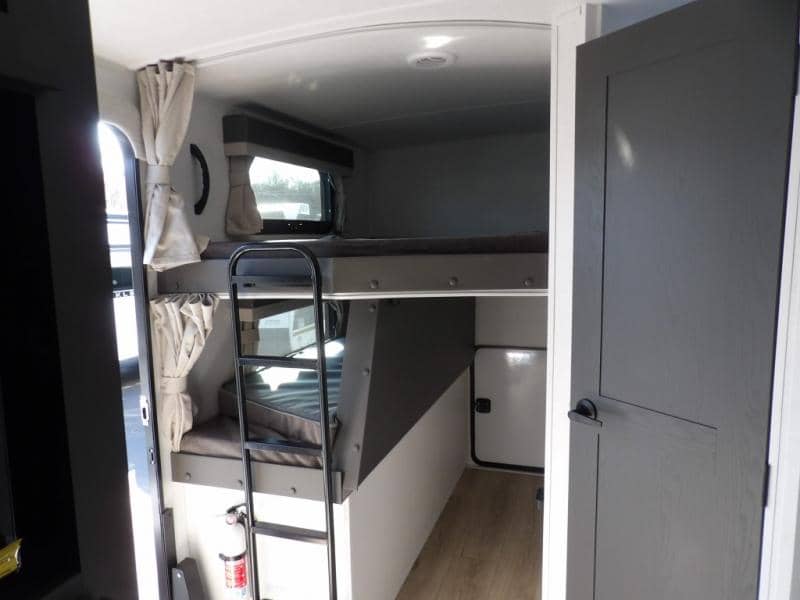 2026 Forest River 2026 Forest River Flagstaff Super Lite - thumbnail 10