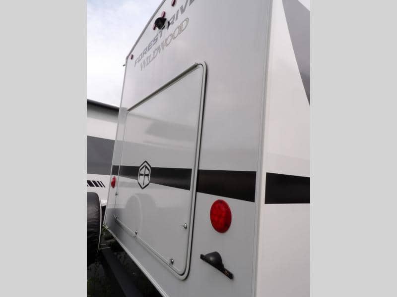 2025 Forest River 2025 Forest River Wildwood X-Lite - thumbnail 4