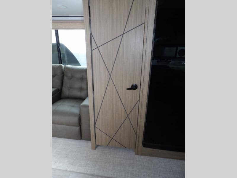 2025 Forest River 2025 Forest River Wildwood X-Lite - thumbnail 16